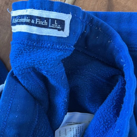 Abercrombie Jogger - Picture 2 of 2